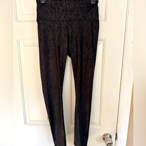 Simply Vera Wang faux leather leggings